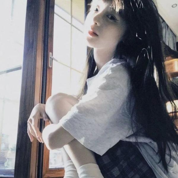 小精灵乔莉
